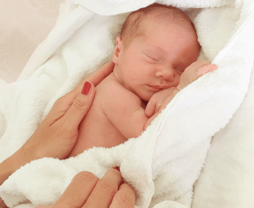Le Massage Bebe Bien Naitre Et Devenir